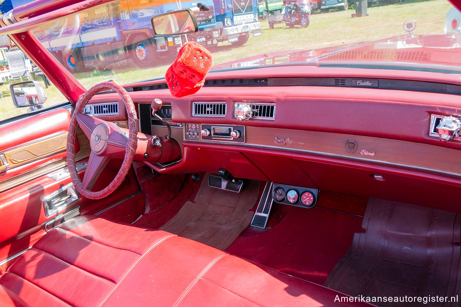 Cadillac Eldorado uit 1975