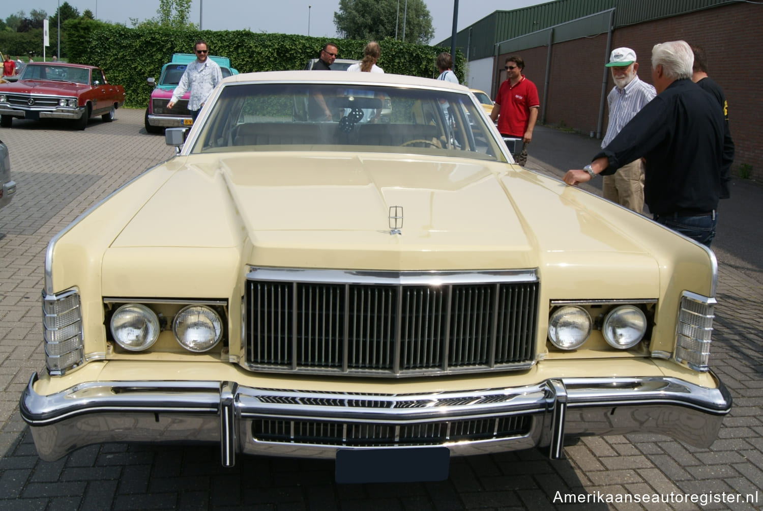 Lincoln Continental uit 1975