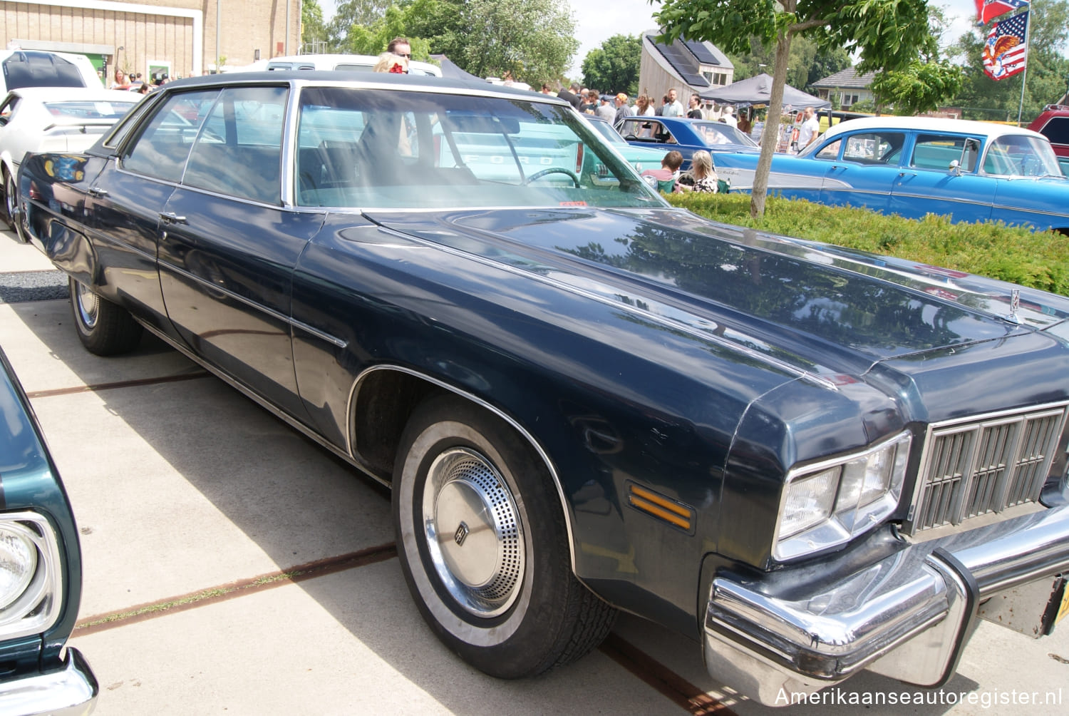 Oldsmobile Ninety-Eight uit 1975