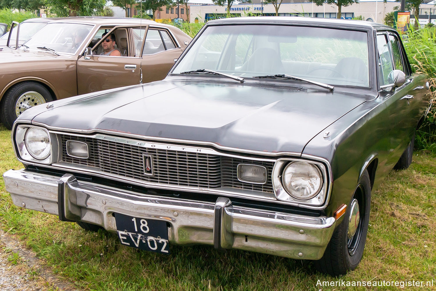 Plymouth Valiant uit 1975