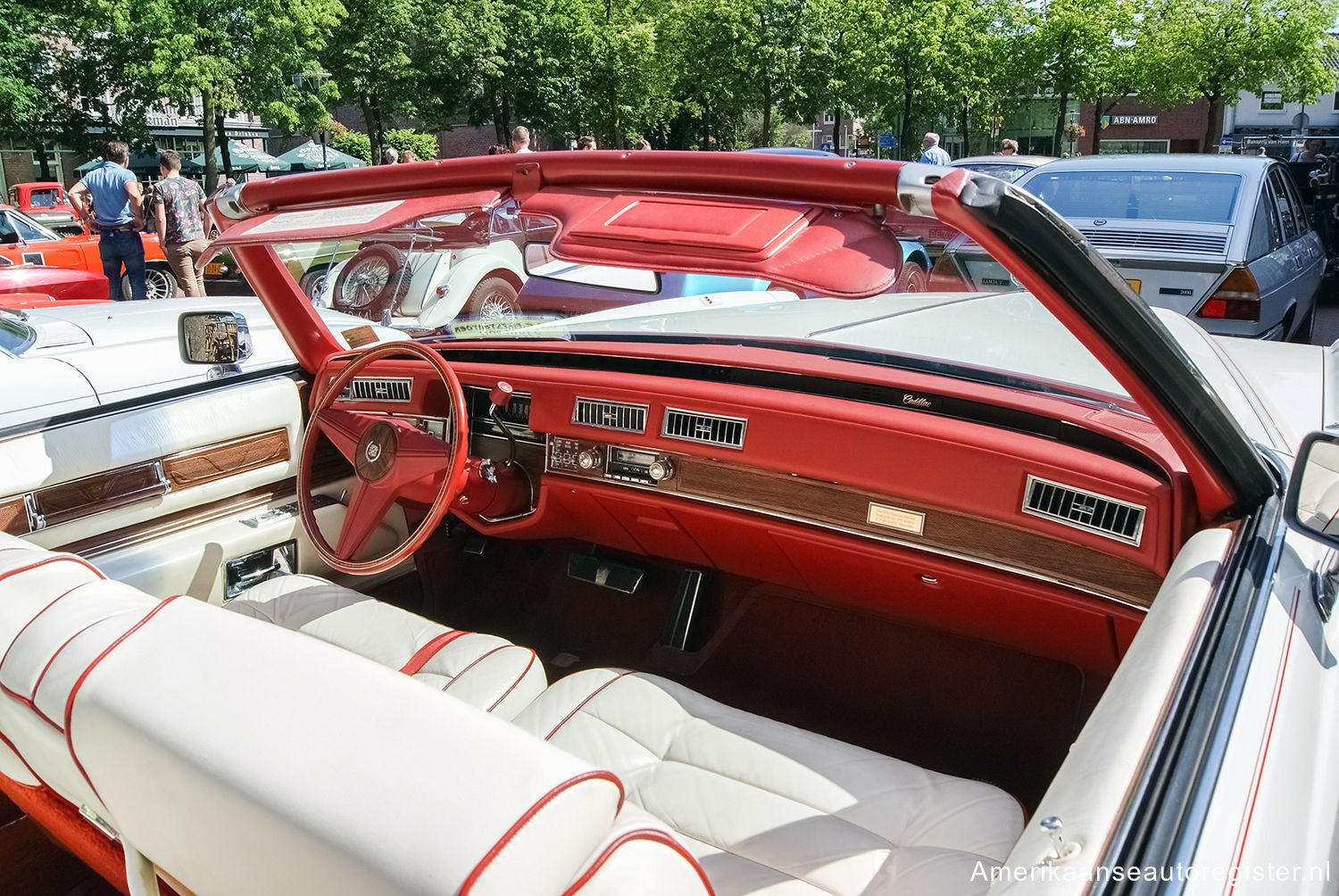 Cadillac Eldorado uit 1976