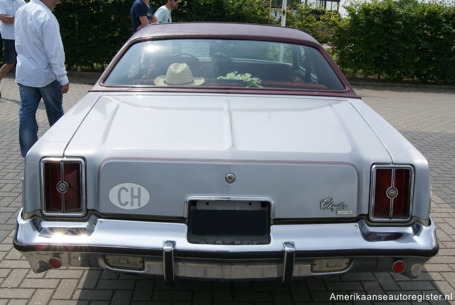 Chrysler Cordoba uit 1976