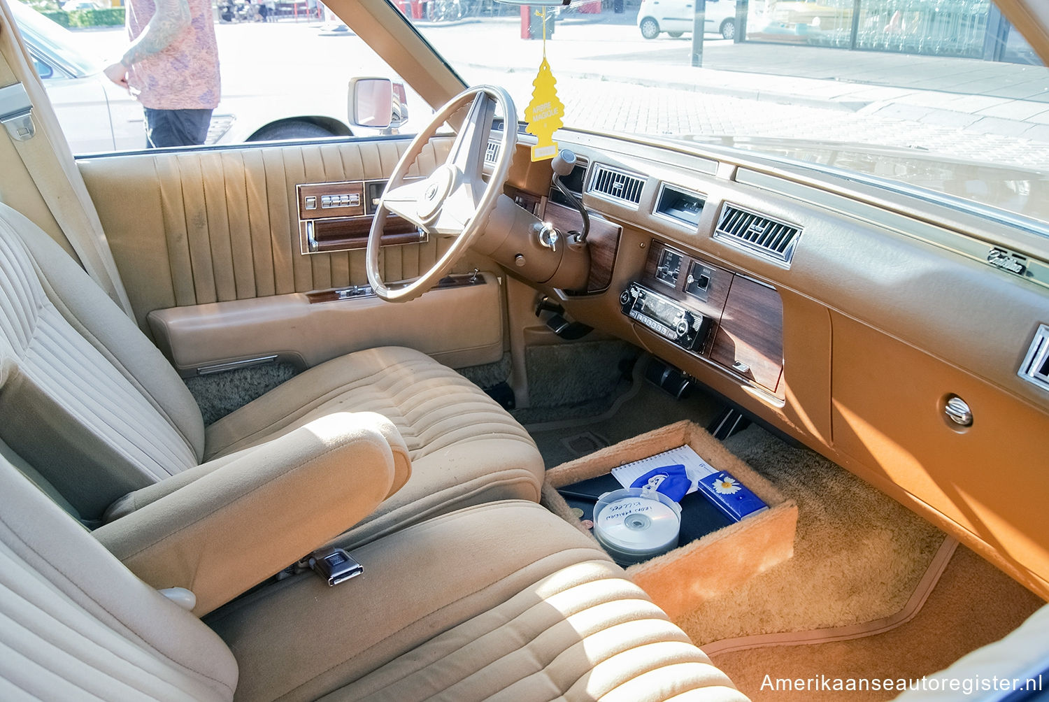 Cadillac Seville uit 1977