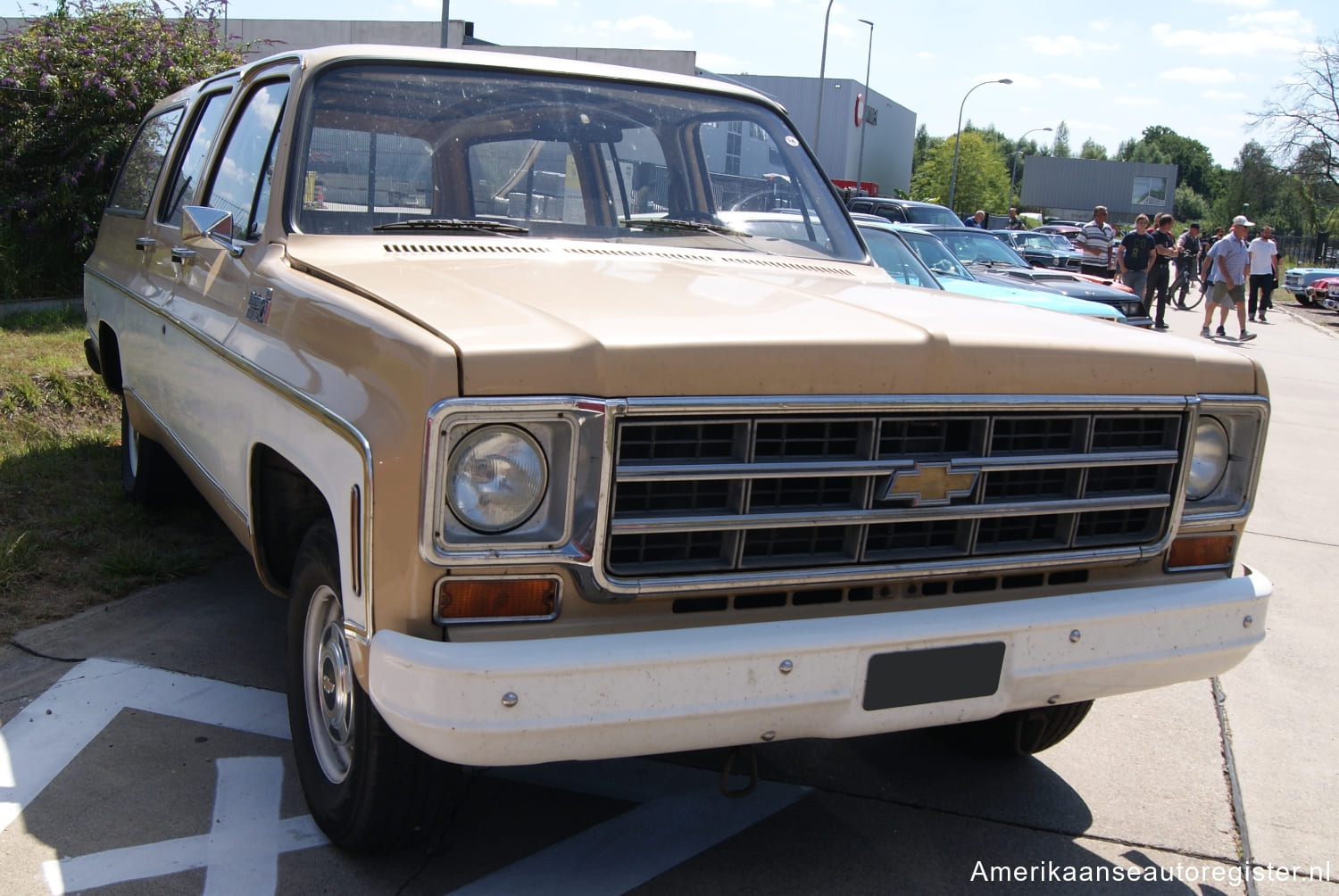 Chevrolet Suburban uit 1977