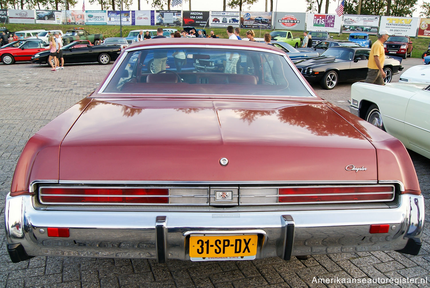 Chrysler Newport uit 1977