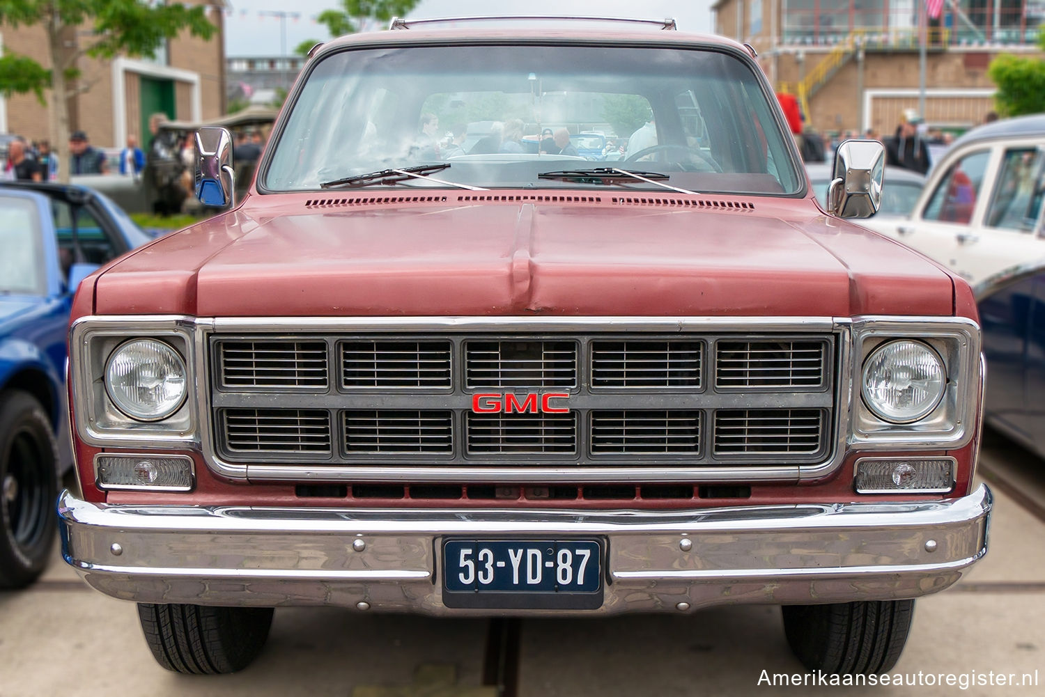 Gmc Suburban uit 1977