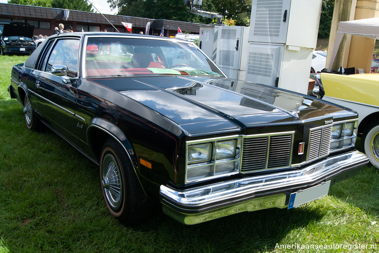 Oldsmobile 88 uit 1977