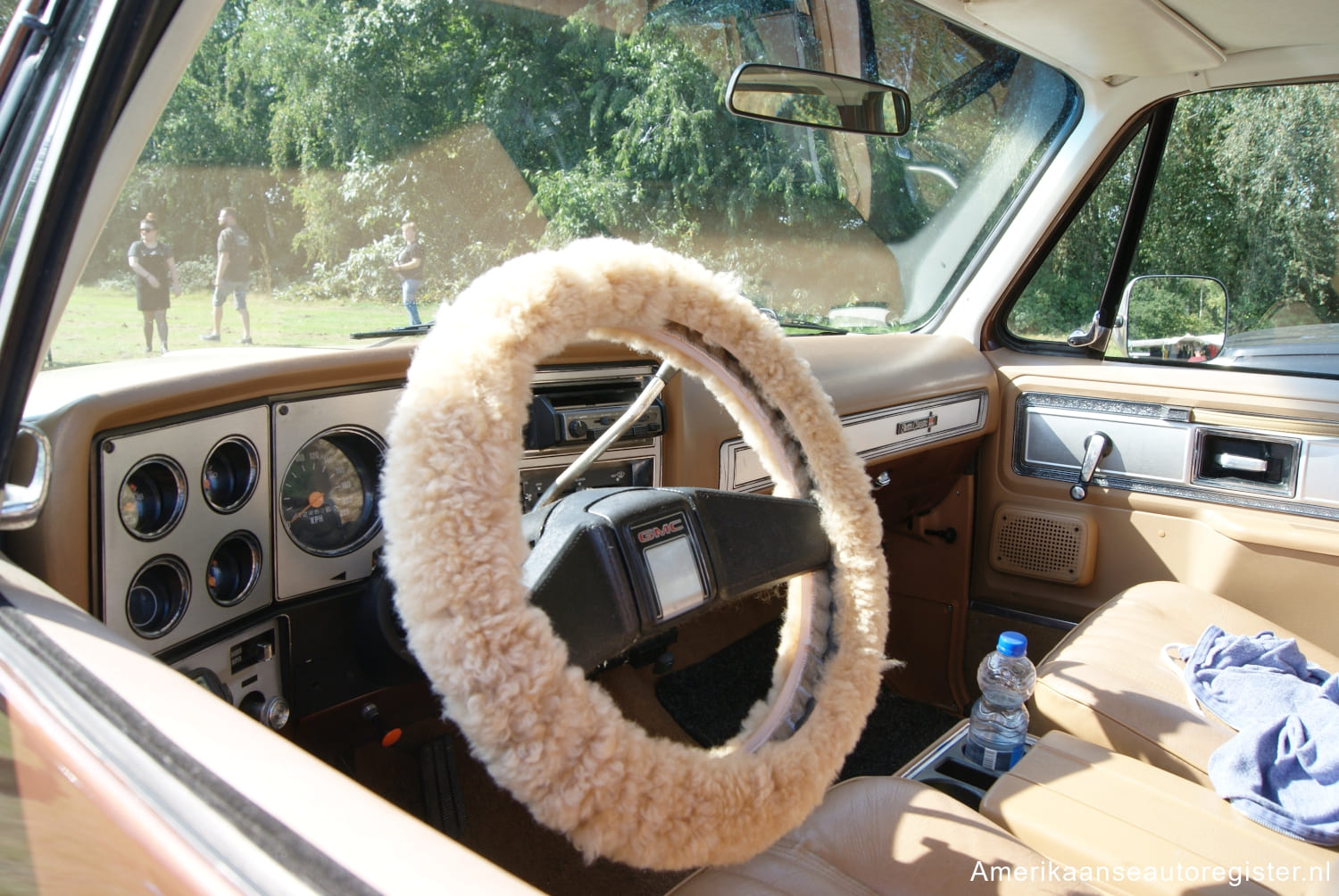 Gmc Suburban uit 1980