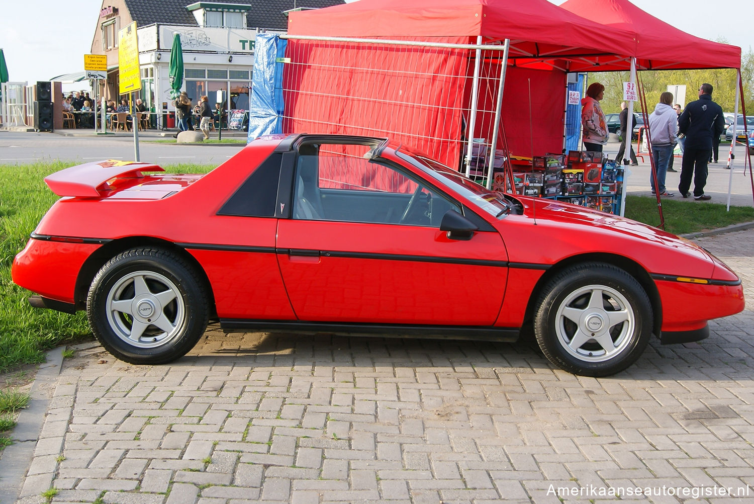 Pontiac Fiero uit 1986