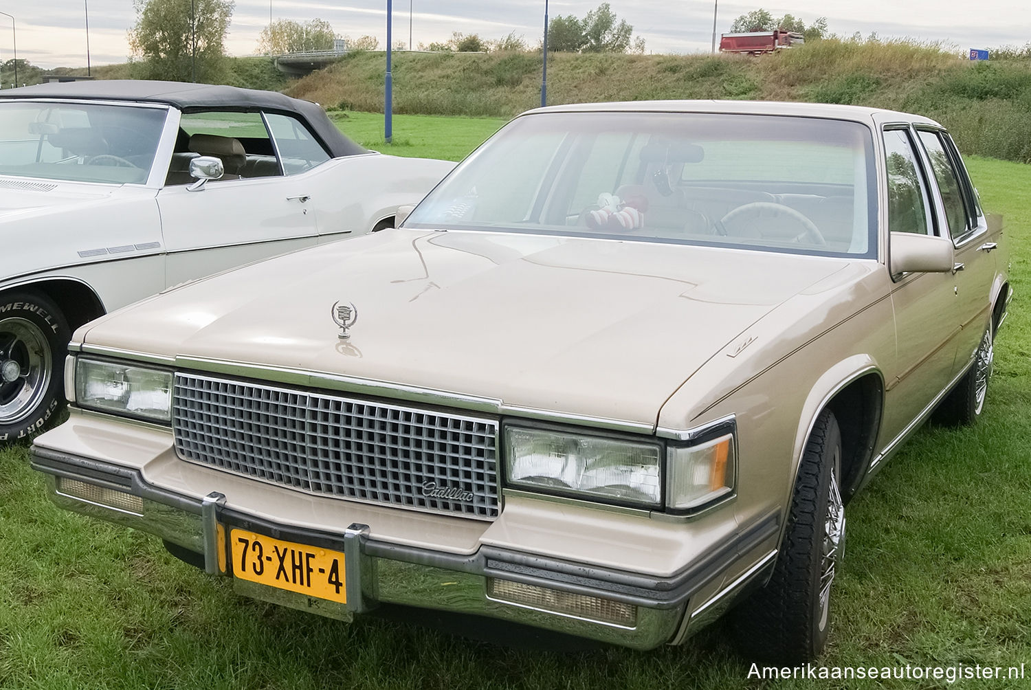 Cadillac DeVille uit 1987