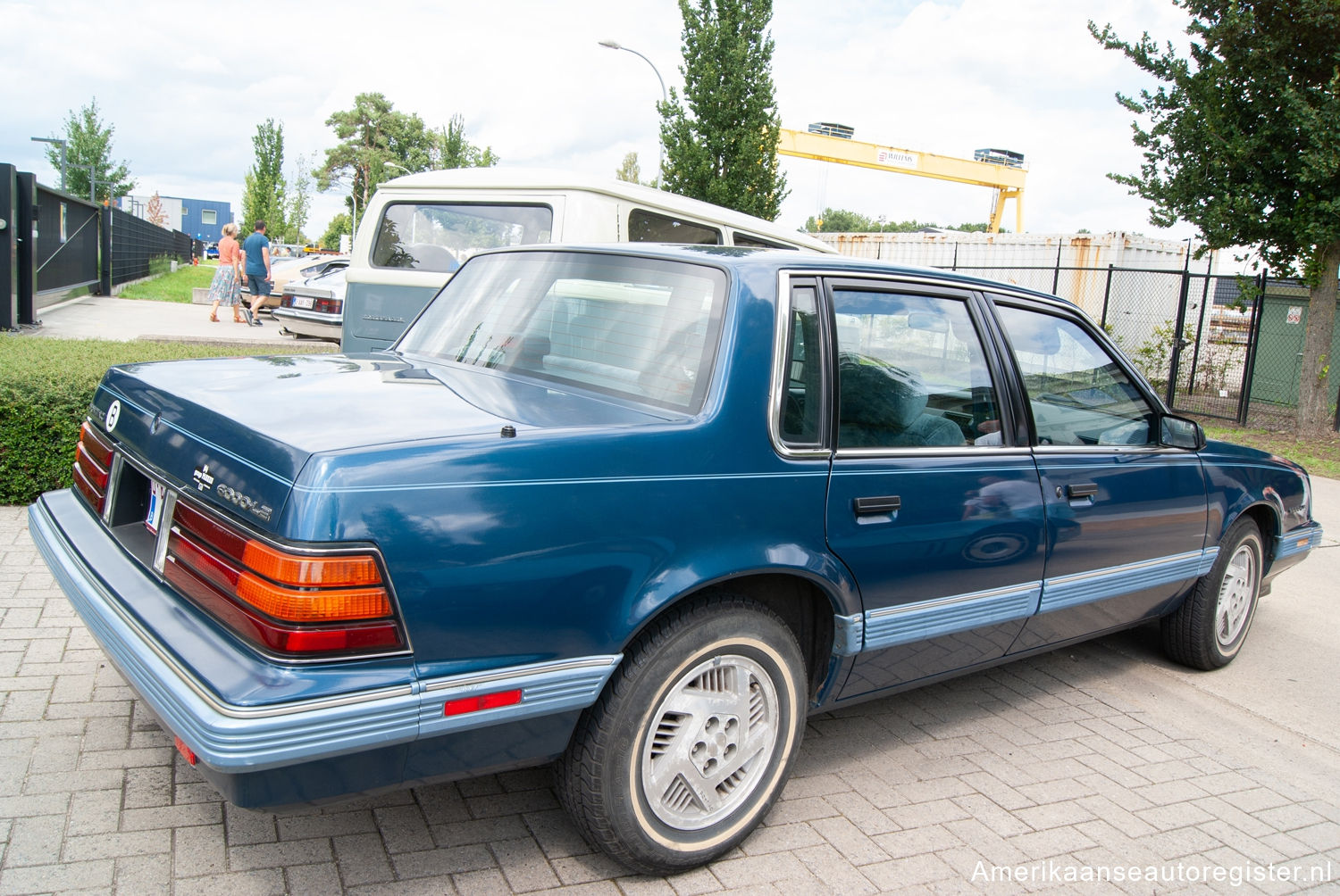 Pontiac 6000 uit 1987