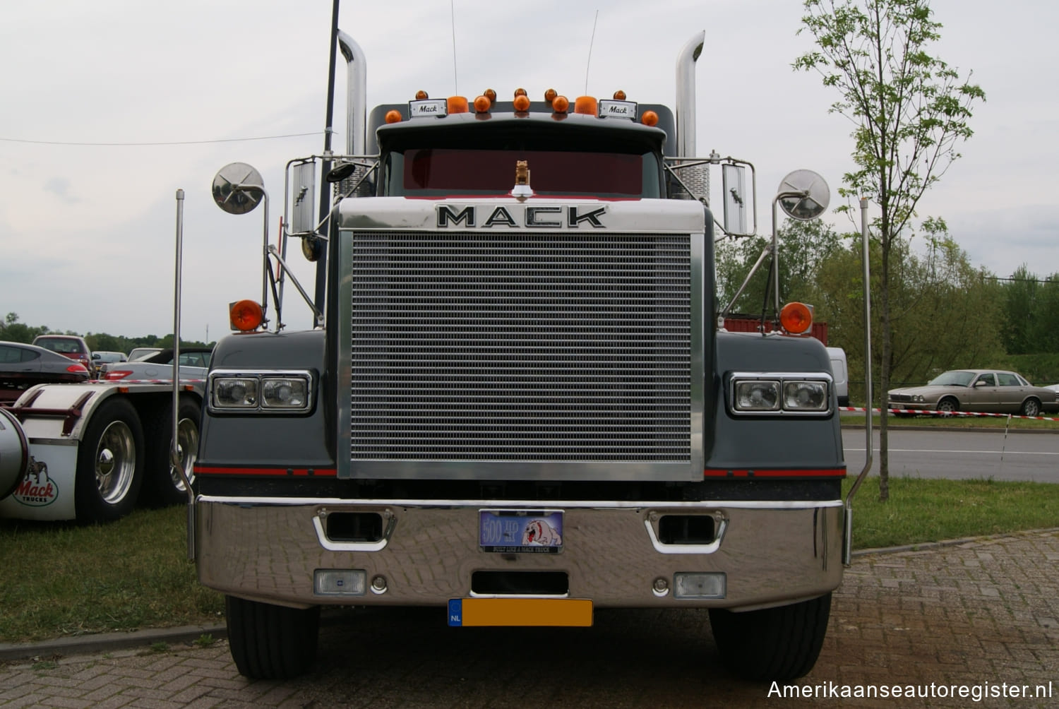 Vrachtwagens Mack uit 1987