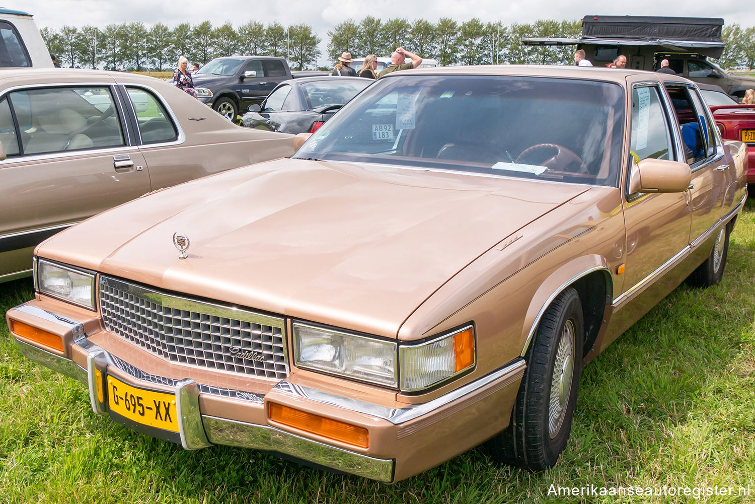 Cadillac Fleetwood uit 1989