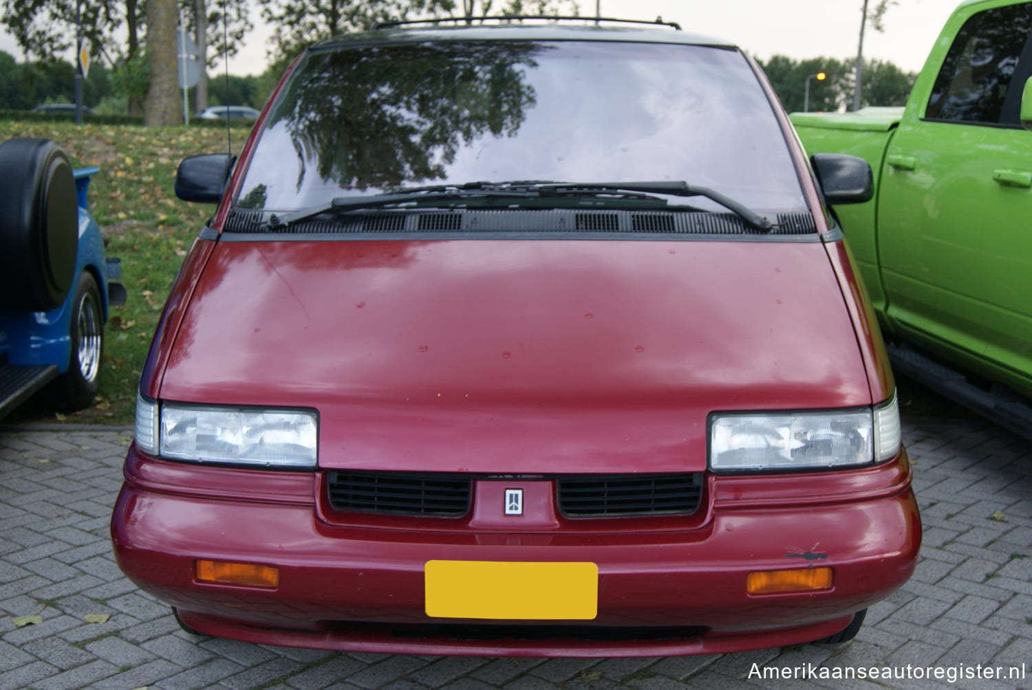 Oldsmobile Silhouette uit 1990