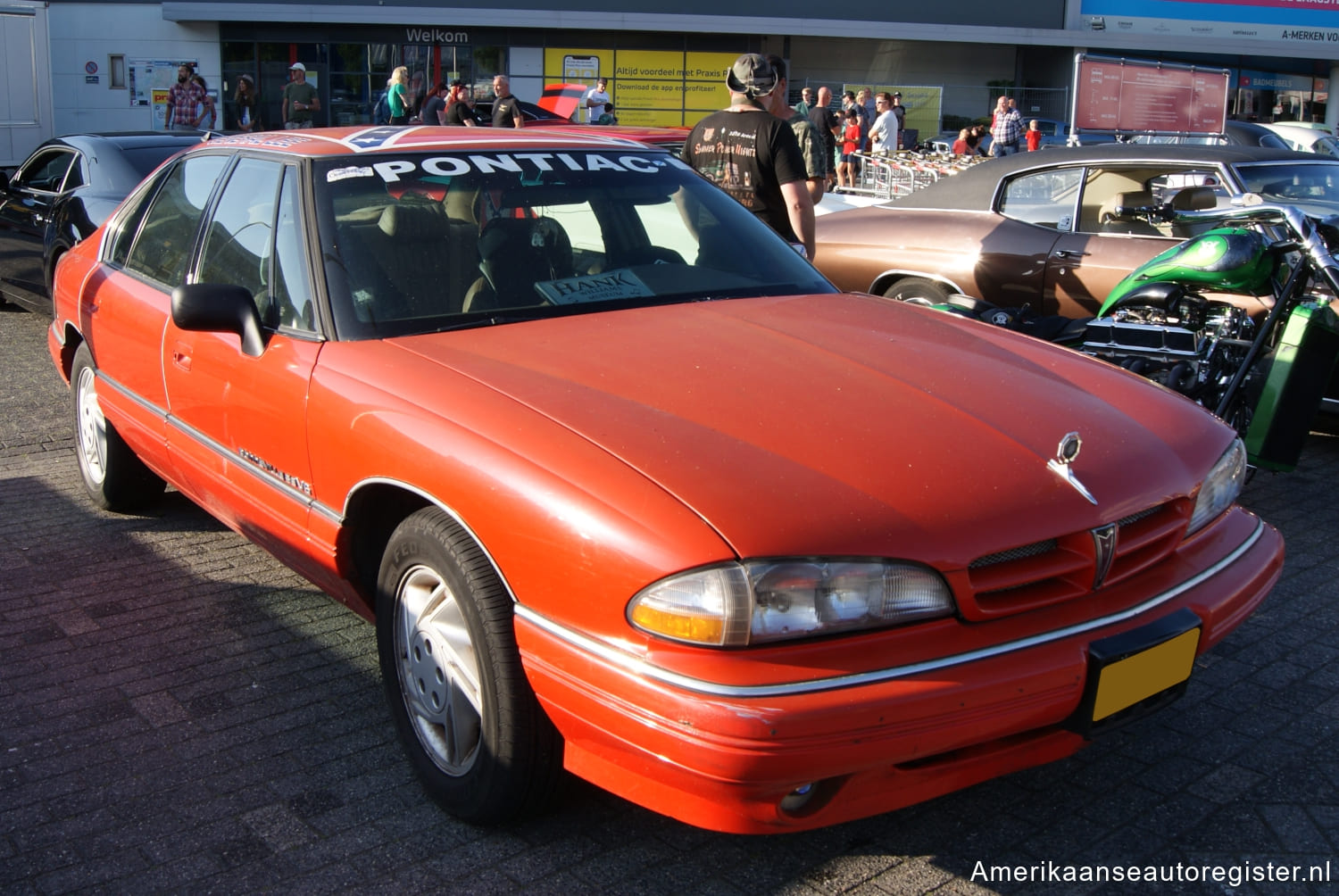 Pontiac Bonneville uit 1992