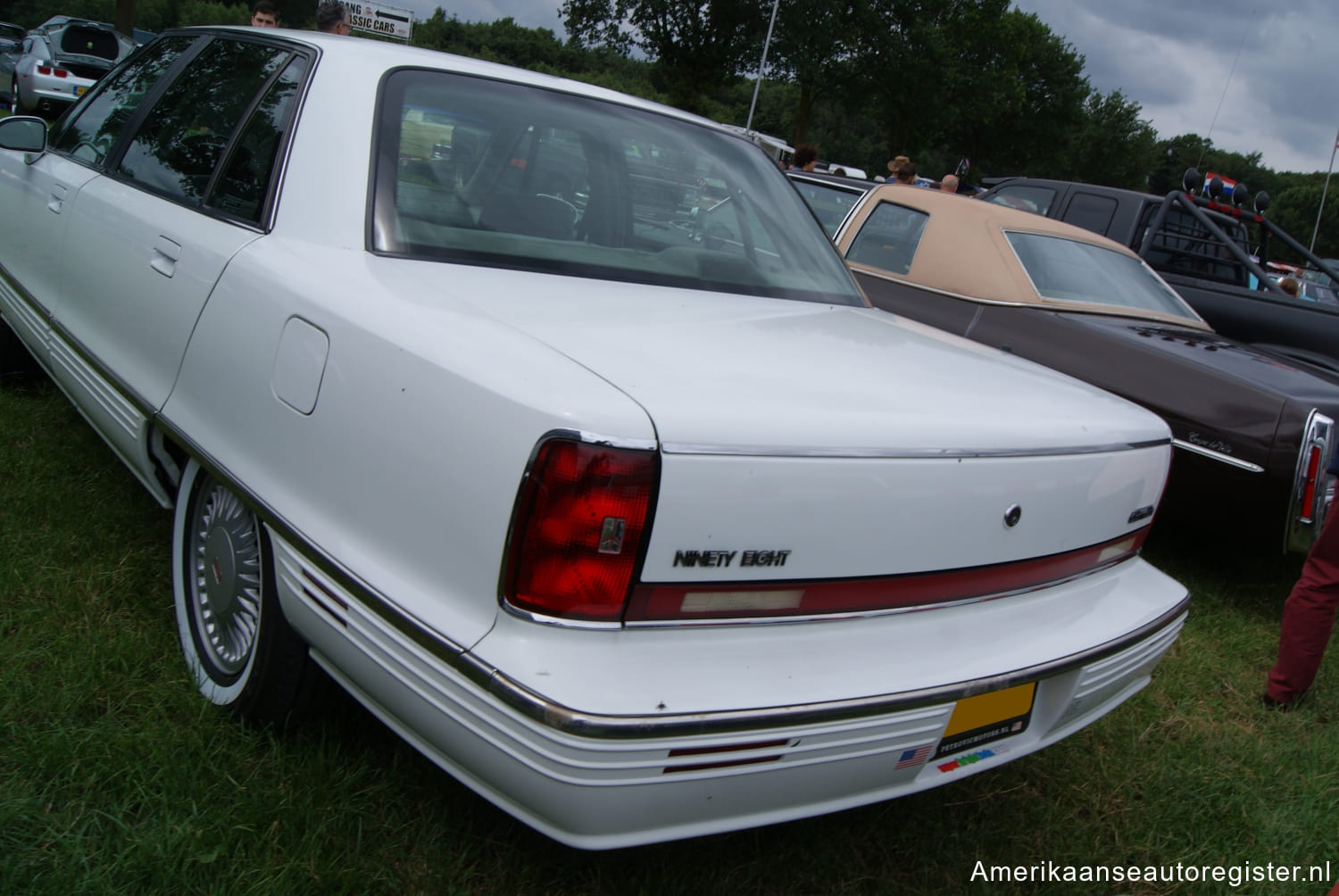 Oldsmobile Ninety-Eight uit 1994