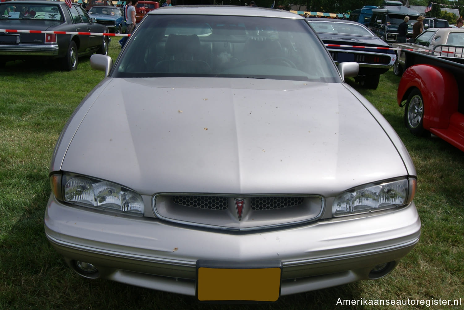 Pontiac Bonneville uit 1996