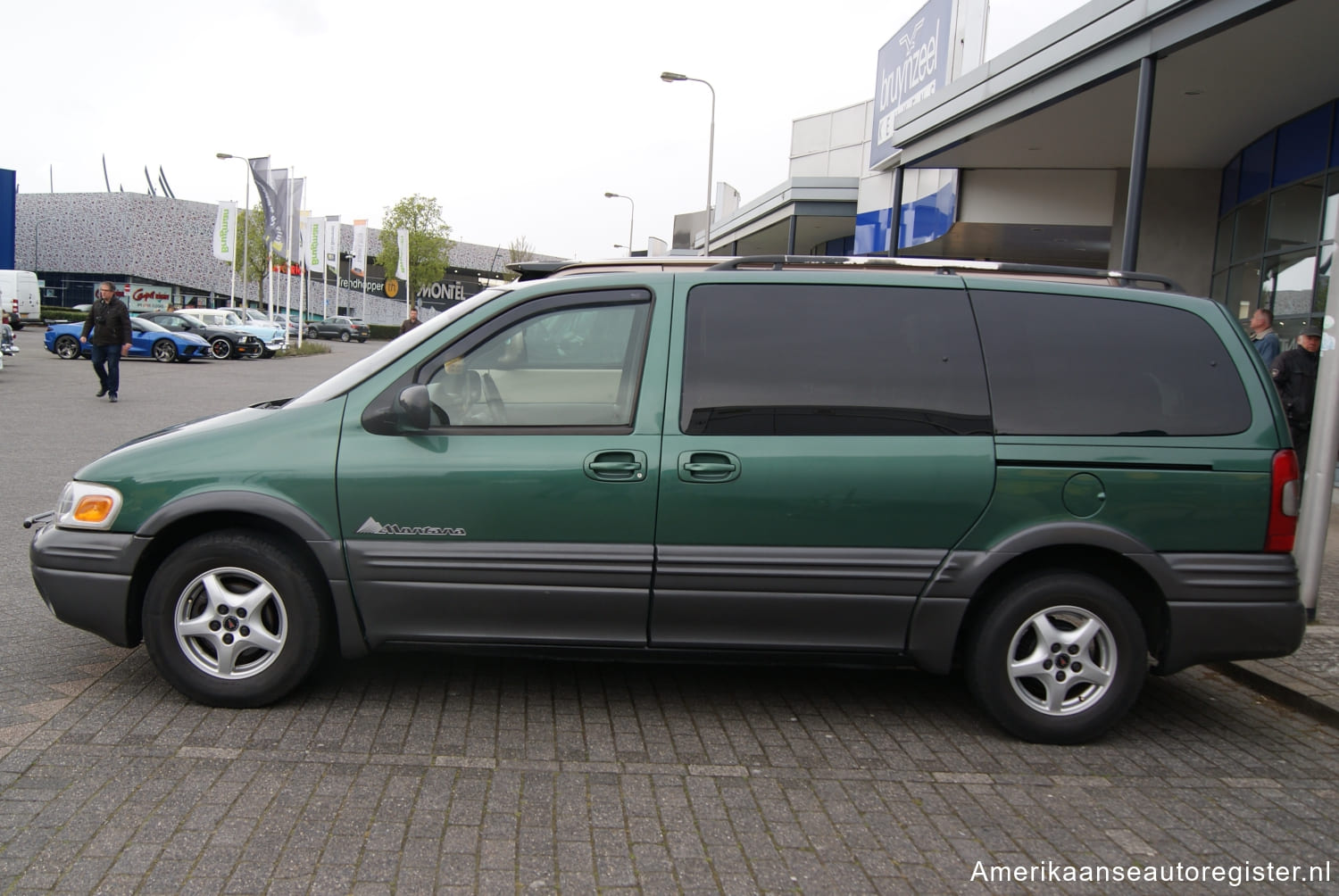 Pontiac Montana uit 1999