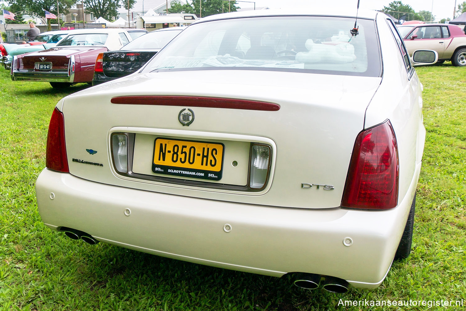 Cadillac DeVille uit 2000