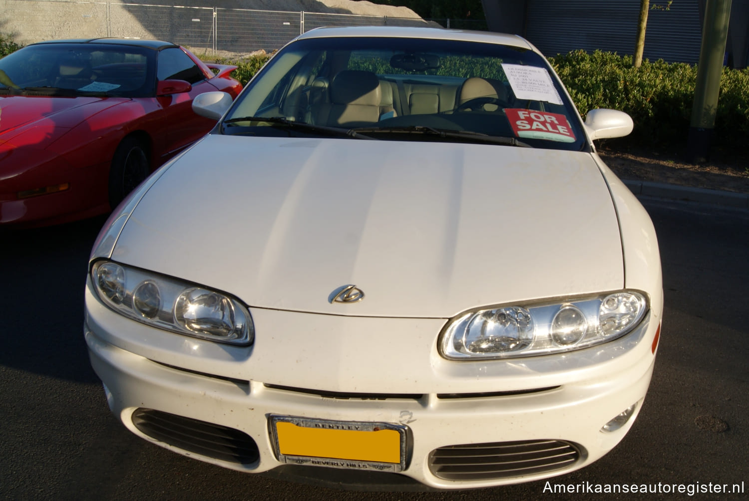 Oldsmobile Aurora uit 2001