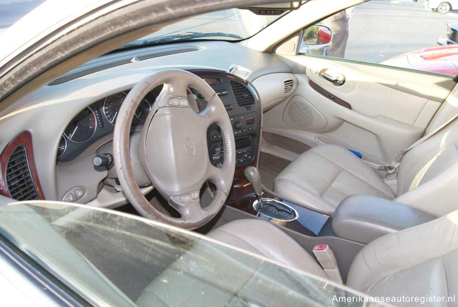 Oldsmobile Aurora uit 2001