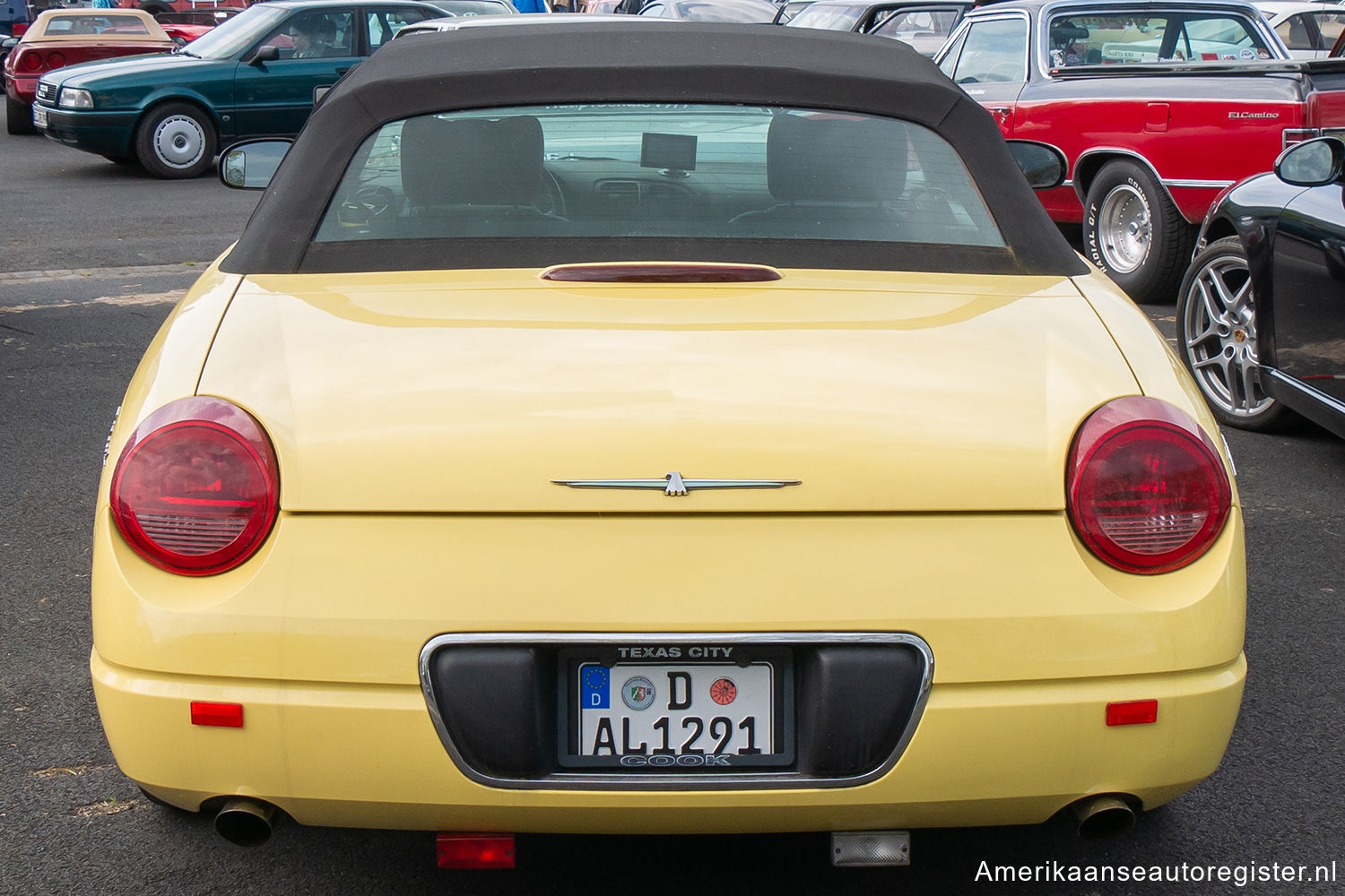 Ford Thunderbird uit 2002