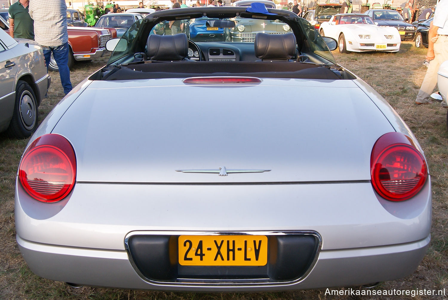 Ford Thunderbird uit 2004