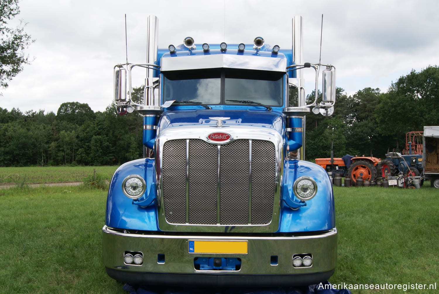 Vrachtwagens Peterbilt uit 2012